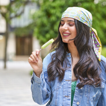 Using bandanas will complete your summer wardrobe.